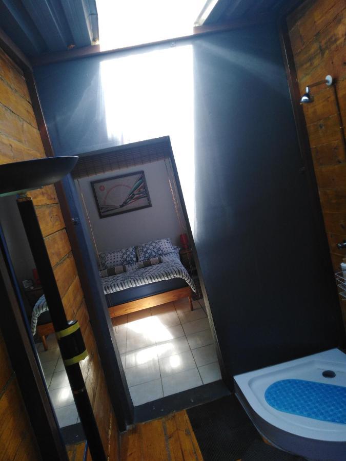Xenia Bed & Breakfast ウィントフーク エクステリア 写真